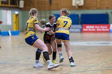 Bild 123 - wCJ SV Henstedt Ulzburg - HSG Herzhorn/Kollmar/Neuendorf : Ergebnis: 35:29